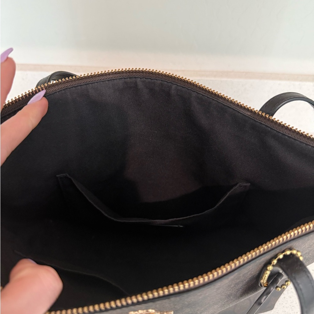 COACH Brown Tote and Wristlet Set - Picture 3 of 14